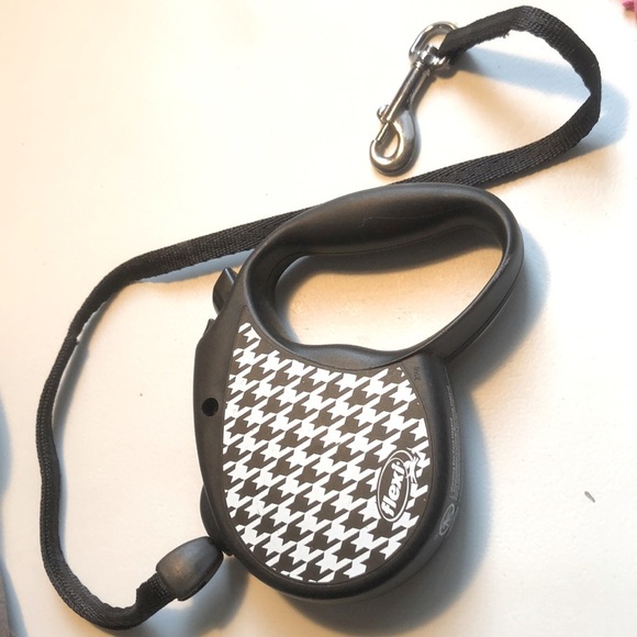 Laisse rétractable pour petit chien - Picture 1 of 2